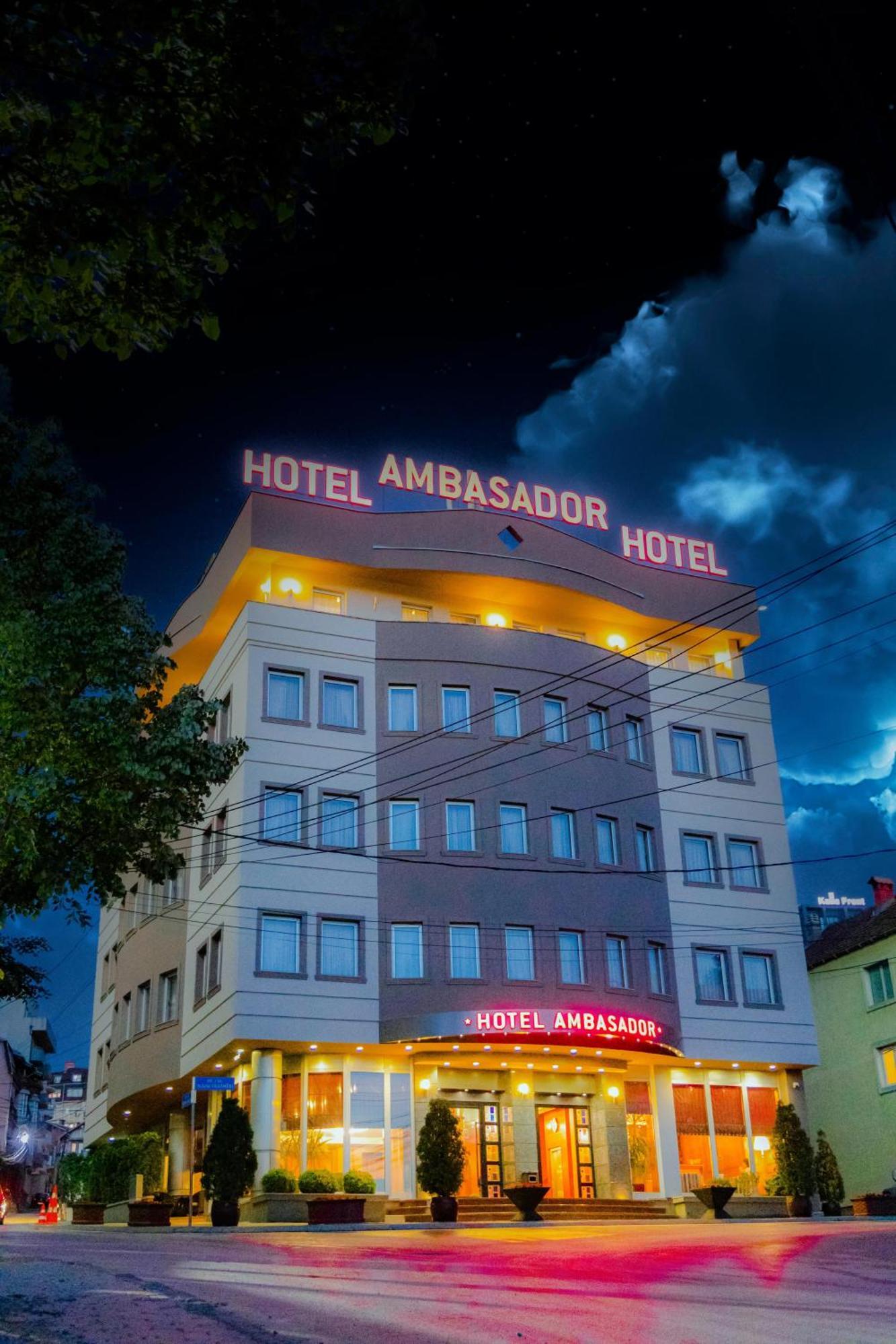 Hotel Ambasador Prishtina Pristina Exterior foto